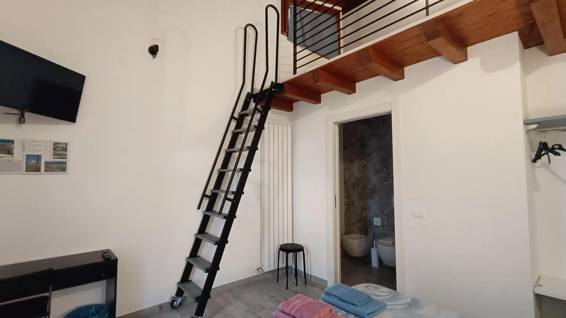 Villa Agriturismo Cascina Lert Marone 0*,